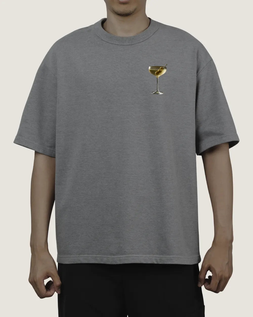 Playera Dirty Martini Gris, frente